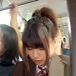 【リアル】バス通学中のJKがお尻に違和感を感じて… 変態痴漢師の餌食に！