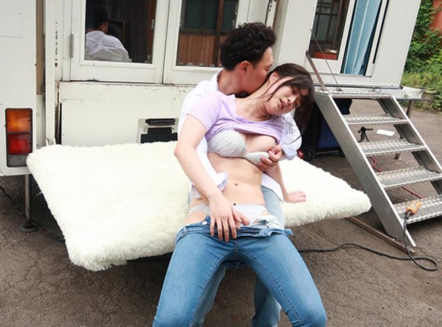 【リベンジMM号】珍しくMM号で撮影失敗した素人お姉さんに超強力媚薬を飲ませてアクメさせまくりのキメセク祭り！