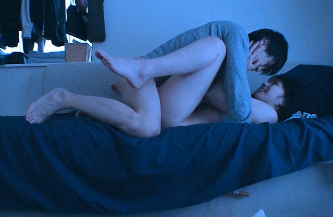 ＜石原希望ｘエロドキュメント＞男と朝までイチャつく様子を台本なしでの表情をカメラに捉えた映像！