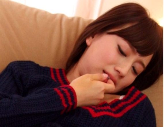 清楚系激カワJDが初めてのおしっこ放出エッチに挑戦♡♡恥ずかしながらも絶頂大量噴射しちゃいますww