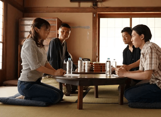 『子供が欲しいのになかなかできなくて…』町内会長にうっかり悩みを相談したがばかりに男達の肉便器となってしまった人妻！