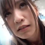 清楚系JK様がバイブ挿入したままお散歩快楽拷問ww人通りの多い道でしっかりイキ果てる恥辱プレイww