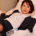 『やめてください…』生真面目な美人女子社員と前々から2人きりになるのを狙っていた上司は欲望を剥き出し！出張先相部屋NTR！