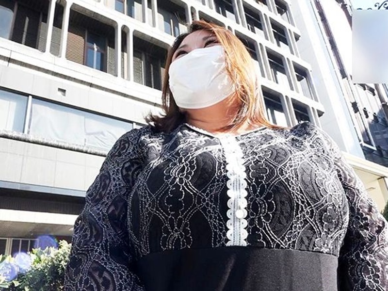 デブだけど抱かれたいワガママボディの人妻！『あぅん♡気持ち良いよぉ♡』家畜とも言えるデブ女に豪快中出し！