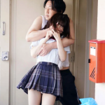 『もうやめて…いやぁ！』隣人のゴミ部屋で異臭中年おやじに襲われた美少女！抵抗も空しく弄ばれてしまう…