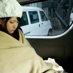 姪っ子を犯すためにワザと雪山で遭難！『チンチンを咥えるの…？』極限状態の美少女は叔父の言いなり肉便器！